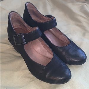 Dansko Roxanne high heel Mary Jane shoes